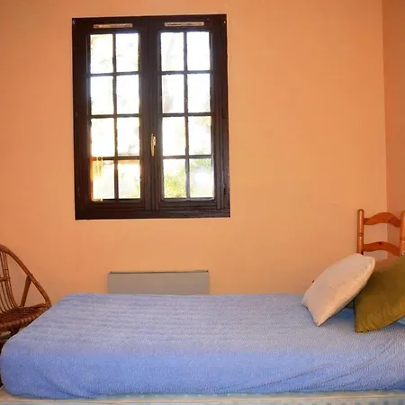 Maison Avec Grand Jardin Donnant Sur Un Champ St Cyprien Sc000-018 * Saint-Cyprien (Pyrenees-Orientales)